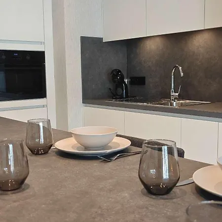 2 Bedrooms Familyfriendly Center Apartmán *
